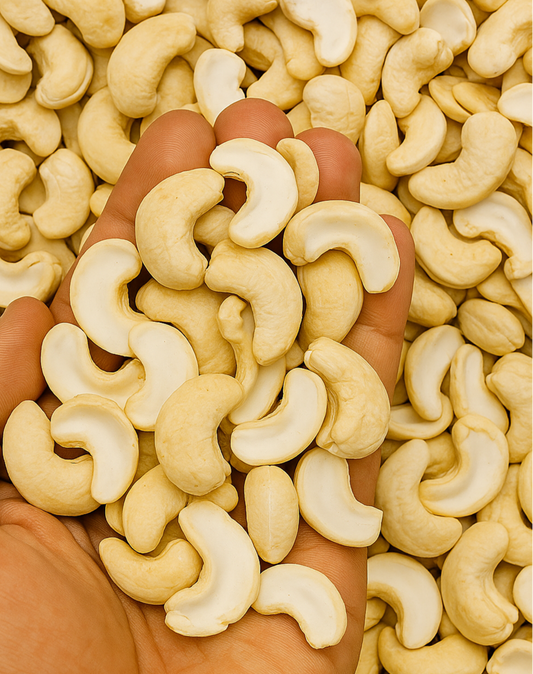 Two Pieces Cashews (Tukdi Kaju)